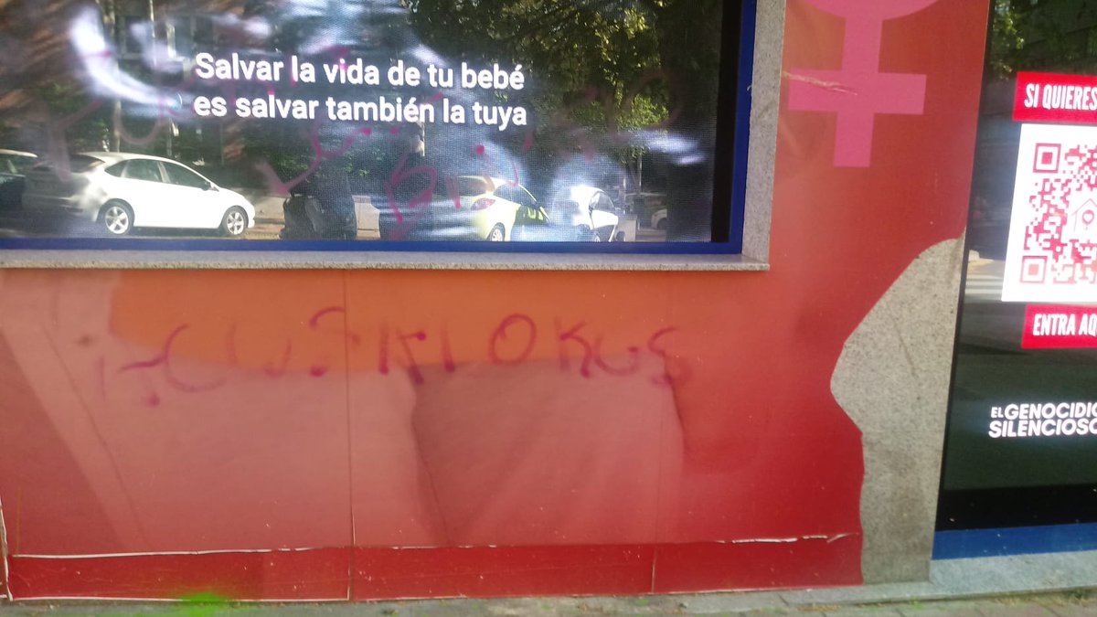 derechoavivir's tweet photo. Incluso con España a oscuras los vándalos siguen trabajando.
Nuevo ataque al Refugio Provida!🤦🏻 https://t.co/Cjsw17kEgN
