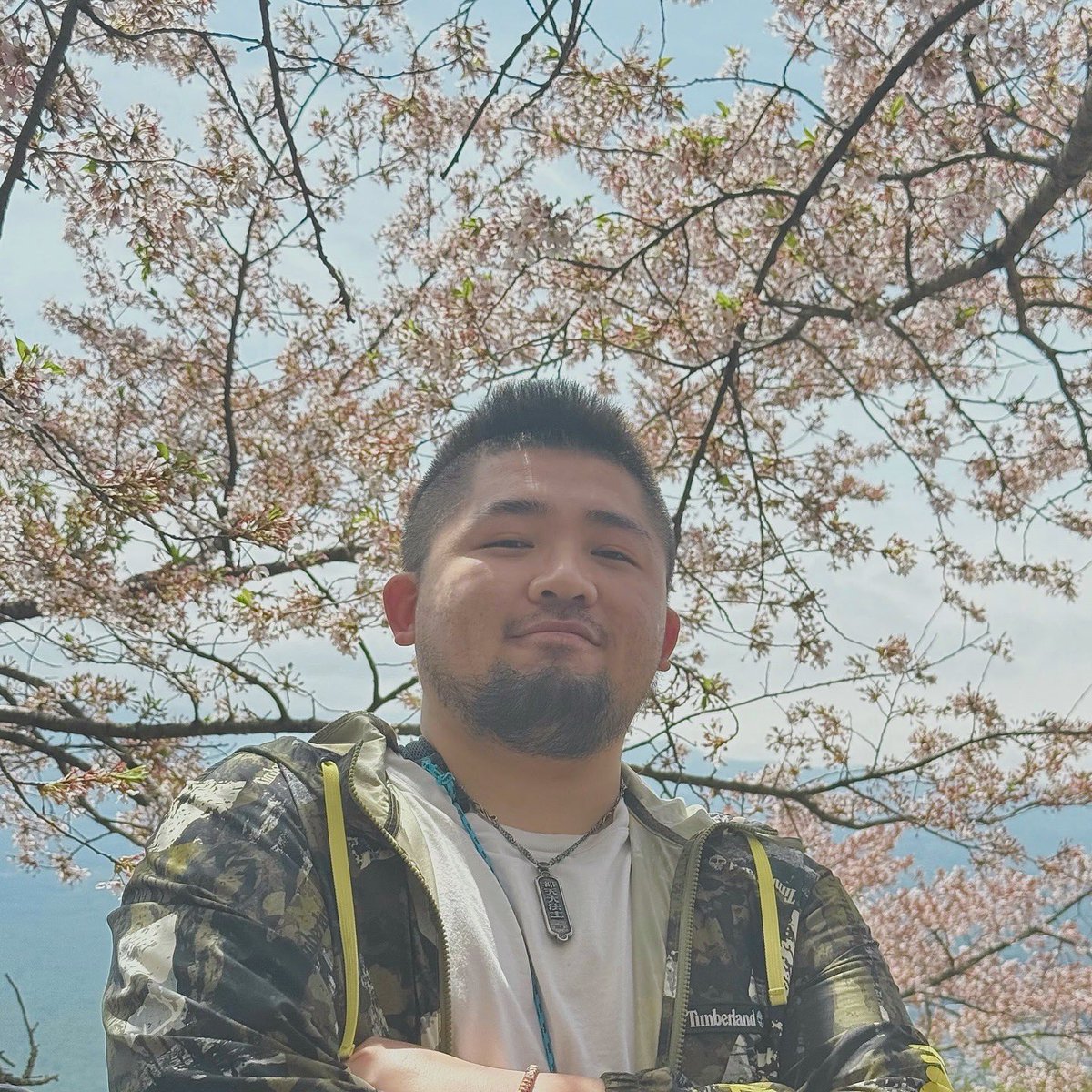 日本行🇯🇵part.1
眼睛套著濾鏡 
感覺每個地方都很漂亮

-
#烙腮鬍 #熊 #河口湖 #富士山 #日本