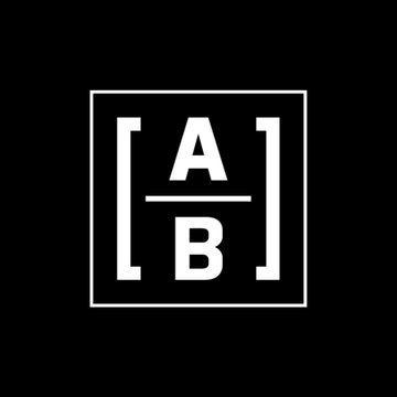 Johnathannbe's tweet photo. ๐ฅ BULLISH: Bernstein analysts predict Bitcoin heading for new highs, driven by growing supply squeeze from corporate accumulation and ETF inflows.
#BitcoinETF #BullishBitcoin https://t.co/G8vI5UvINc