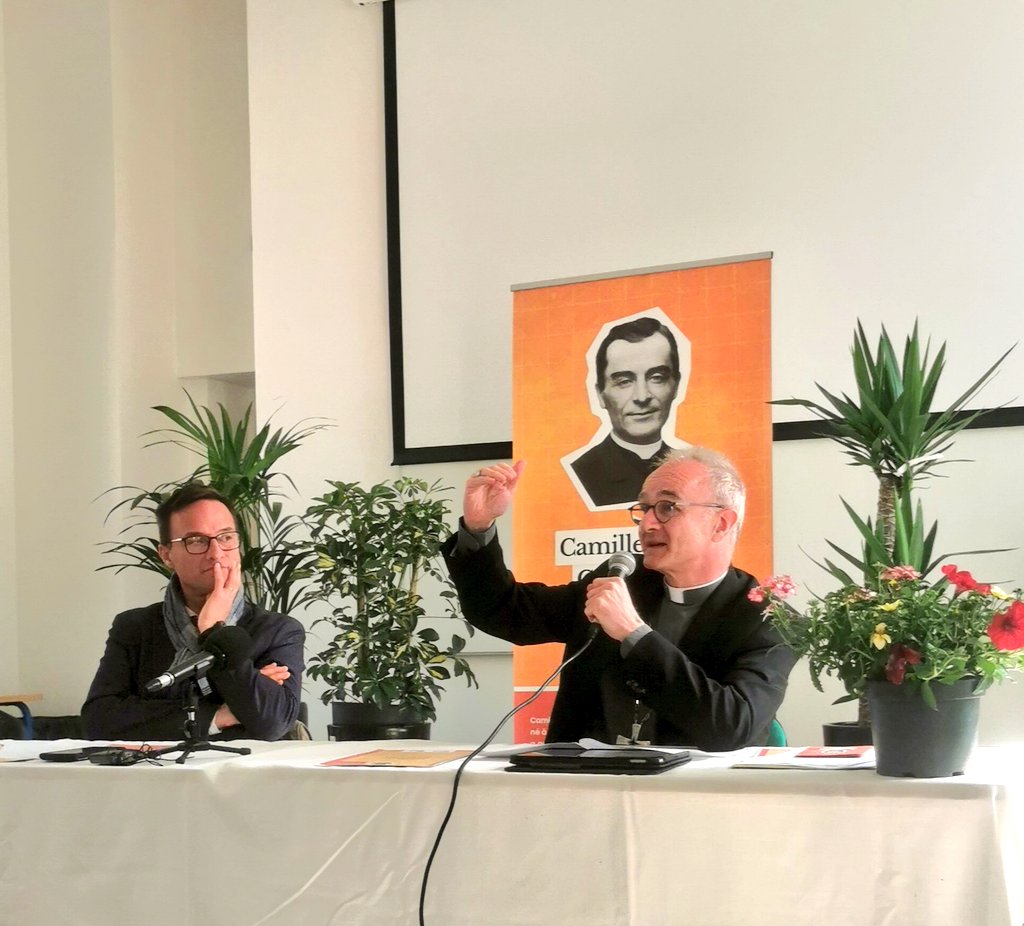 En direct
La béatification de Camille Costa de Beauregard est un acte du pape délocalisé. Sans pape, la célébration serait reportée.

#béatification #savoie #CamilleCostadeBeauregard #fondationdubocage #chambery