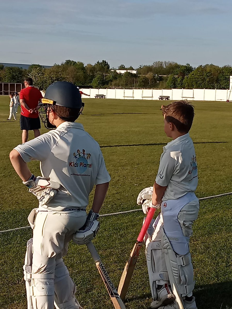 leon teasdale tweet media