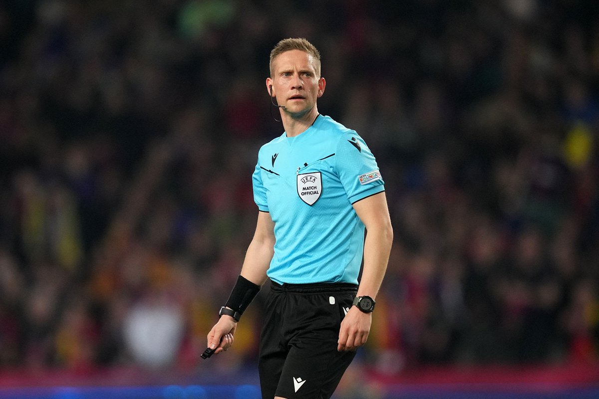 SrAnsetzungen's tweet photo. UEFA Europa League, Halbfinale Hinspiel
Athletic Bilbao ๐ช๐ธ - Manchester United ๐ด๓ ง๓ ข๓ ฅ๓ ฎ๓ ง๓ ฟ(Do., 21 Uhr)
๐๐ผโโ๏ธ: Espen Eskas ๐ณ๐ด
๐ฉ: Jan Erik Engan ๐ณ๐ด
๐ฉ: Isaak Elias Bashevkin ๐ณ๐ด
4โฃ : Morten Krogh ๐ฉ๐ฐ
๐ฅ๏ธ : Aleandro Di Paolo ๐ฎ๐น
๐ฅ๏ธ : Daniele Chiffi ๐ฎ๐น
#Eskas #BILMNU #UEL https://t.co/DDhbDdIa7o