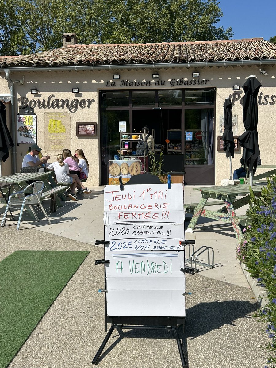 PHannedouche's tweet photo. Sans commentaire 😤🥵🤪 https://t.co/ErLCpeWXVV