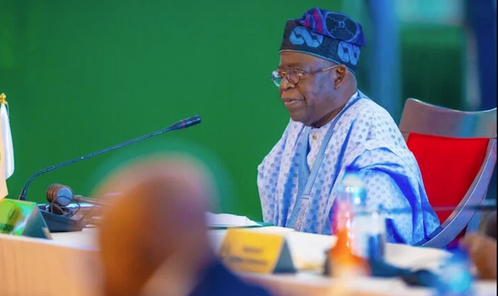 flavisionng's tweet photo. Kai Kai  Phyno  WAEC  Big Wiz    King Sunny Ade  Gorilla                       

FG Again Denies Approving French Military Base In Nigeria

https://t.co/Uj9ycnQ3wA https://t.co/dAHFtcMz15