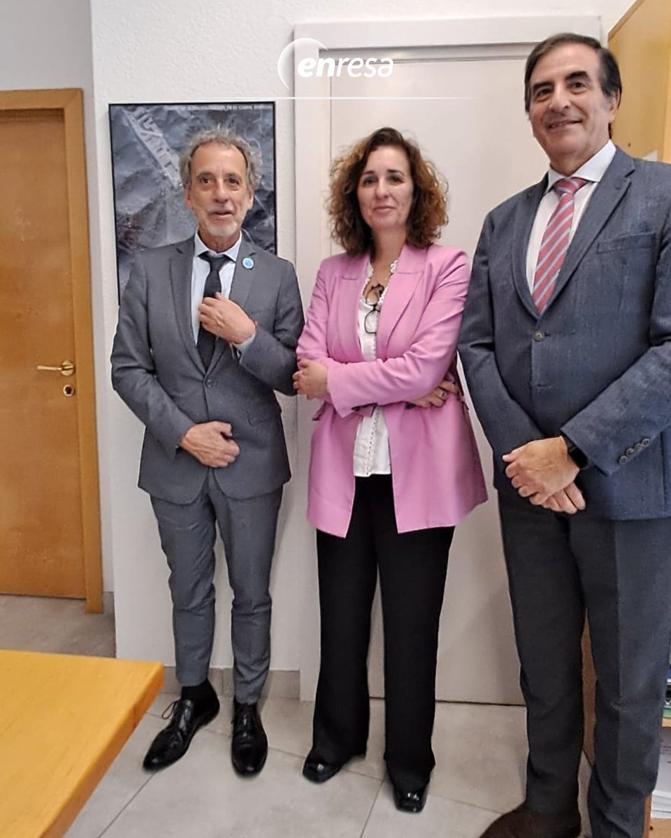 enresa (@enresa) on Twitter photo Olga García, presidenta de #Enresa ha recibido junto al director técnico, Mariano Navarro a Luis Huerta Torchio, director ejecutivo de <a href="/cchen_gob/">CCHEN Nuclear 🇨🇱</a> , un encuentro en el que ha resaltado que la instalación de El Cabril ‘es una instalación modélica y un ejemplo a seguir’
#Actualidad Olga García, presidenta de #Enresa ha recibido junto al director técnico, Mariano Navarro a Luis Huerta Torchio, director ejecutivo de <a href="/cchen_gob/">CCHEN Nuclear 🇨🇱</a> , un encuentro en el que ha resaltado que la instalación de El Cabril ‘es una instalación modélica y un ejemplo a seguir’
#Actualidad