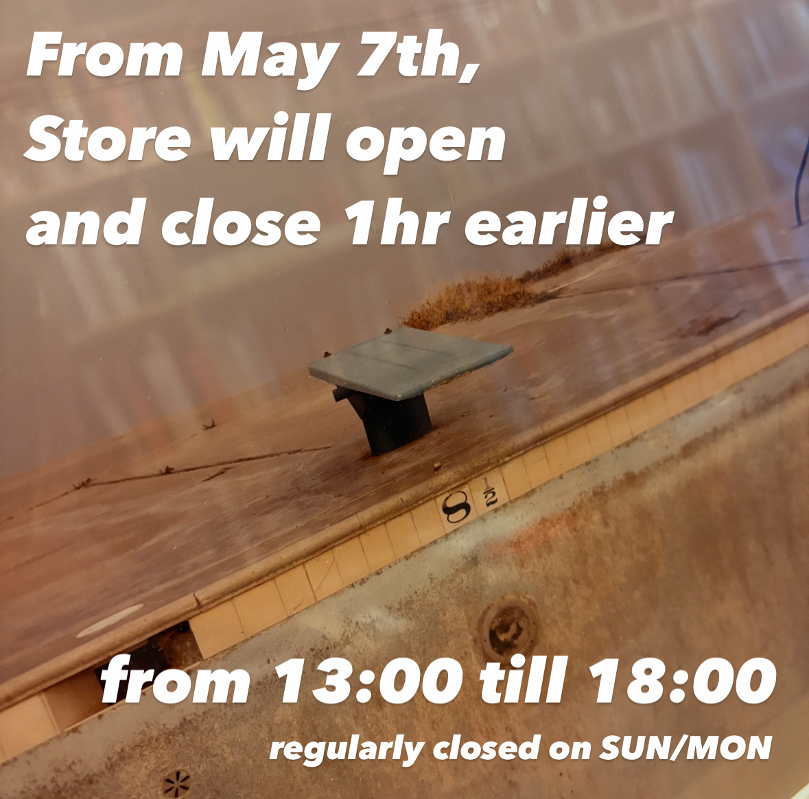 恐れながらGw休み明けとなる2025年5月7日よりSO BOOKS店舗の営業時間を13:00-18:00へ変更させていただきます。定休日は基本的に変更なしです。引き続きどうぞよろしくお願いします。