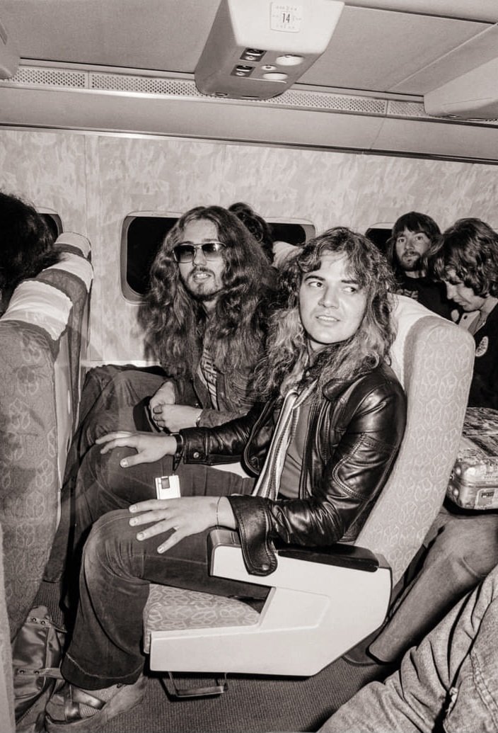 Ivy Cottage Baker tweet media