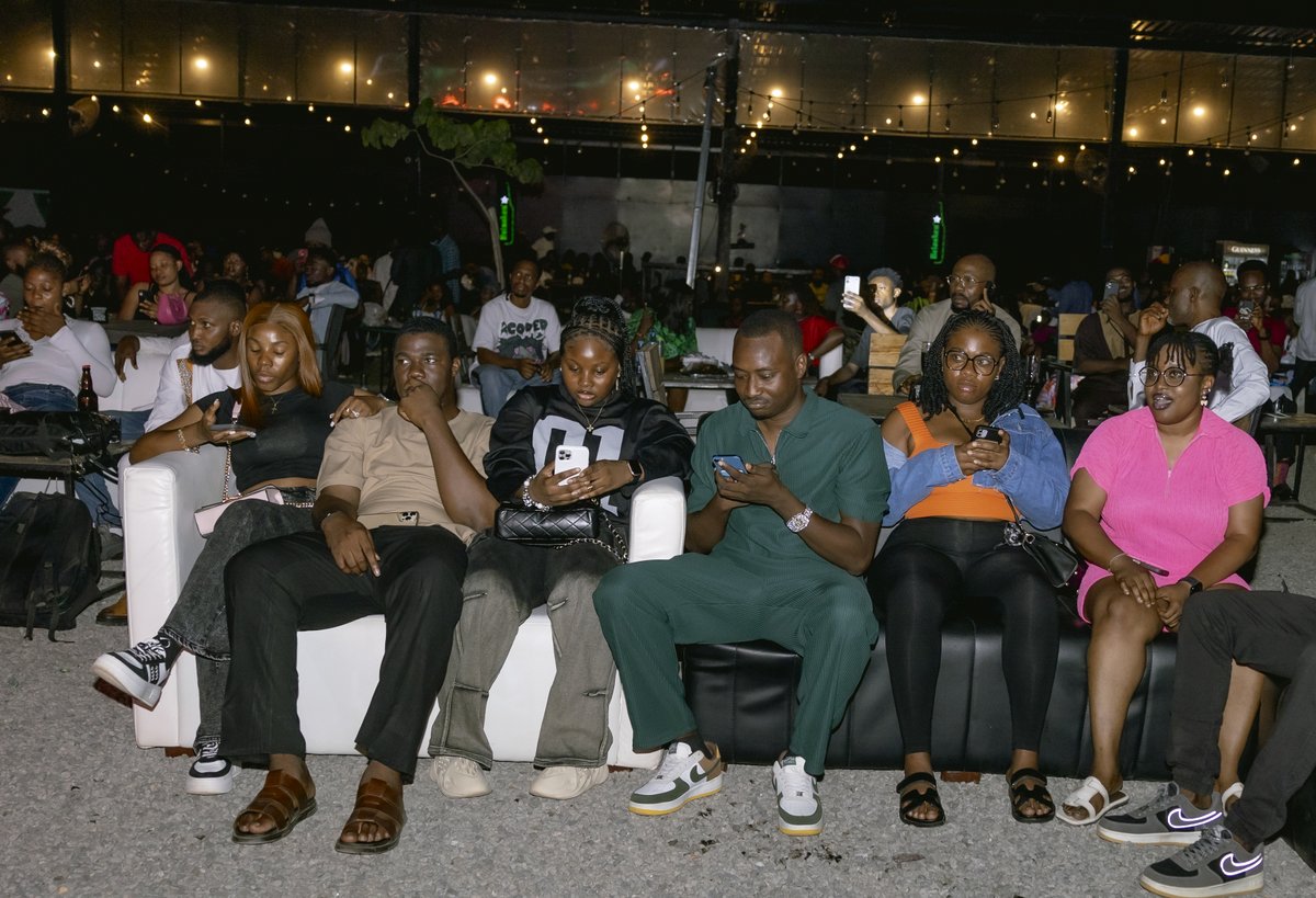 DSoundEffect tweet media