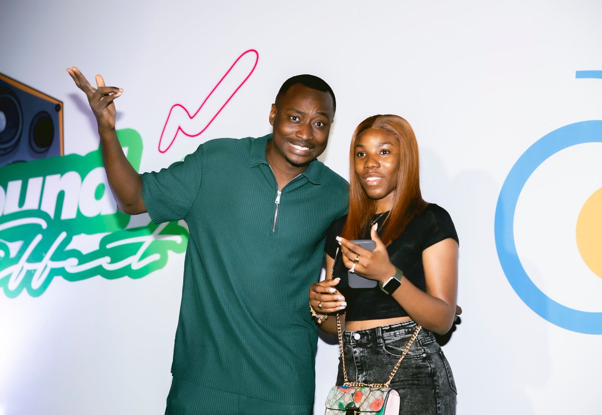 DSoundEffect tweet media