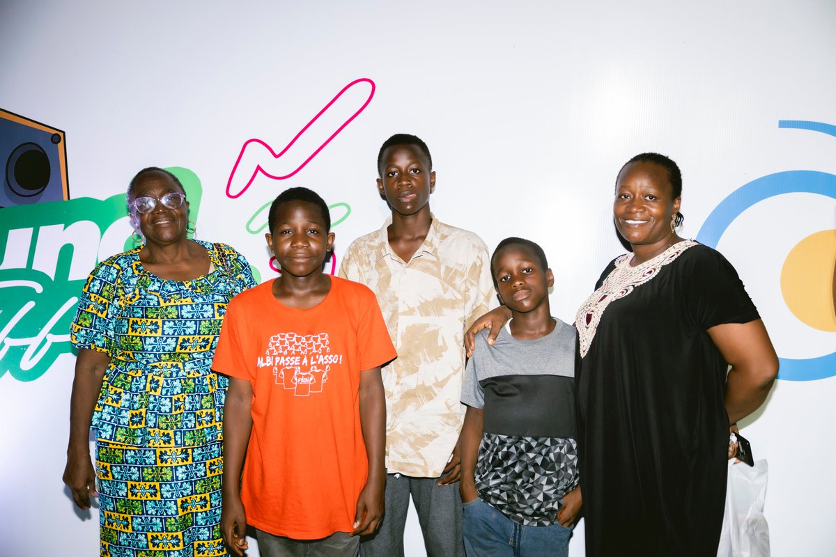 DSoundEffect tweet media