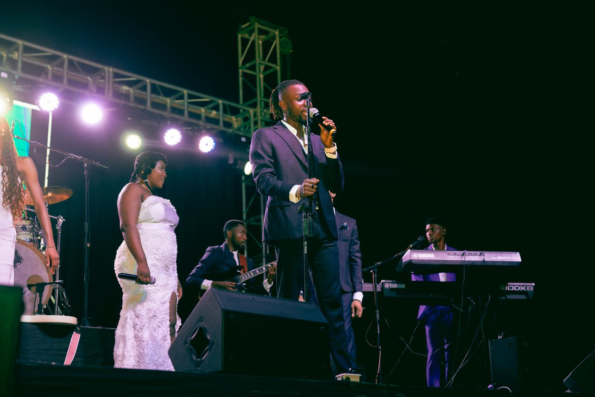 DSoundEffect tweet media