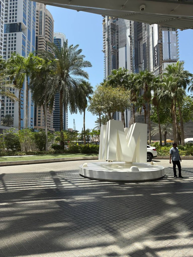 GM GM Dubai 🇦🇪

Day 2 of the #Token2049 week has started.

Are you ready? 
LFG 🔥