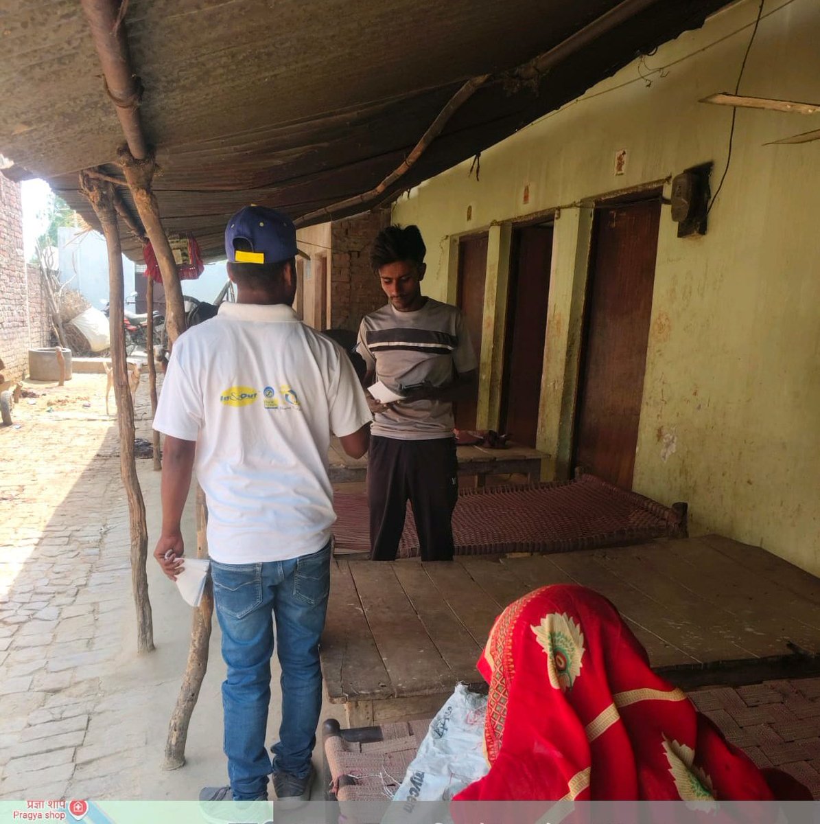BPCLConsumerRetailing (@bpclnb) on Twitter photo आज कंज्यूमर रिटेलिंग की वैन अपने इन & आउट स्टोर श्री साईं बाबा फिलिंग स्टेशन महमूदाबाद सीतापुर के आसपास के घरों में पहुंची।
<a href="/Akashtiwa/">Akash Tiwari</a> <a href="/BPCLimited/">Bharat Petroleum</a> <a href="/BPCLLPG/">Bharat Petroleum LPG</a> आज कंज्यूमर रिटेलिंग की वैन अपने इन & आउट स्टोर श्री साईं बाबा फिलिंग स्टेशन महमूदाबाद सीतापुर के आसपास के घरों में पहुंची।
<a href="/Akashtiwa/">Akash Tiwari</a> <a href="/BPCLimited/">Bharat Petroleum</a> <a href="/BPCLLPG/">Bharat Petroleum LPG</a>