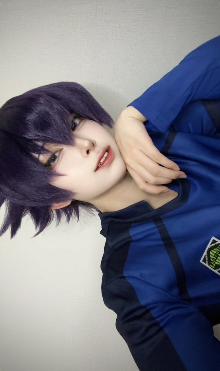Yapitakuyu's tweet photo. ⚠︎cos/🐦‍⬛⚠︎
『目ぇ付けられてもうたね』 https://t.co/hbGiPIk9yM
