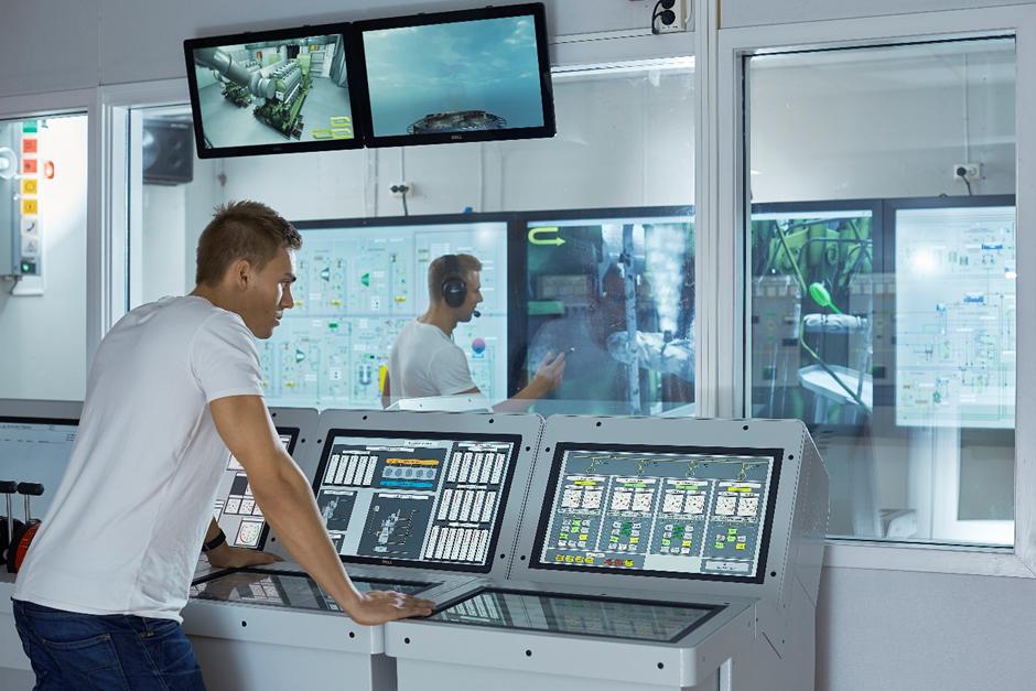 capitalexecorp's tweet photo. 🚢 Capital Group Invests in Kongsberg K-Sim Engine and -Cargo Simulators for New Training Center in Chios, Greece

Read more here 📲  : https://t.co/1xOrOZtdDi 

#capitalexecutive #Kongsberg #maritime #training #chios #greece #shipping #seafarers #crew #innovation https://t.co/AR2wim70Q8