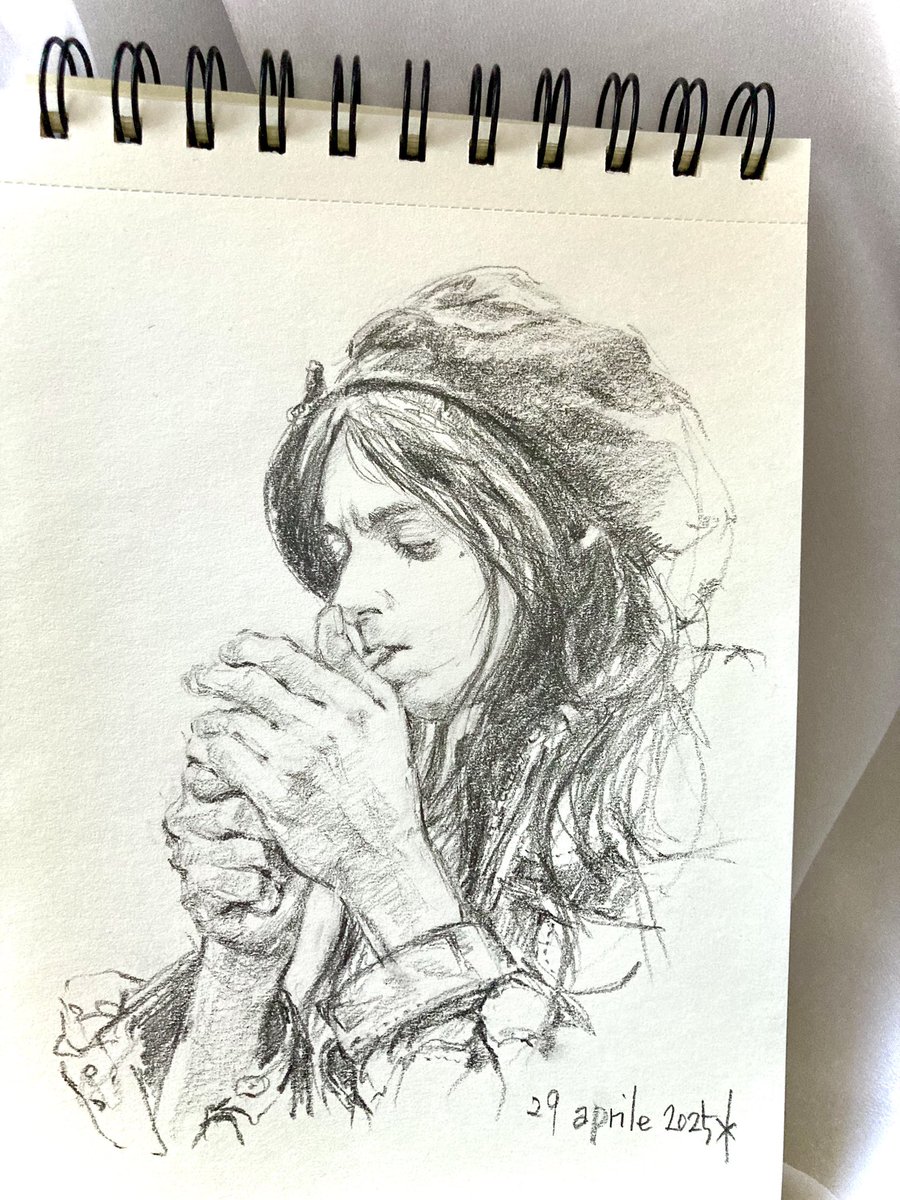acca_666's tweet image. Lucio di oggi ✏️
#luciocorsi #pencilsketch #accazkine