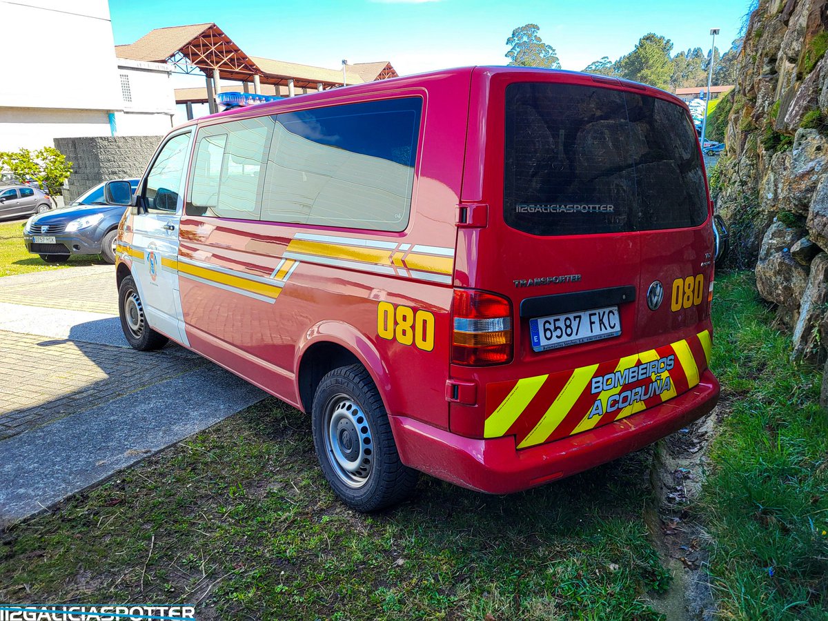 GaliciaSpotter's tweet photo. Volkswagen Transporter perteneciente a los Bomberos de A Coruña.
#volkswagentransporter #volkswagen #bomberoscoruña #bomberosacoruña #bomberos #feurwehr #galicia #firefighters #cell2 #fireresponse #firedepartment #rescue #sedexpo #sedexpo25 #sedexpo2025 #emergencyvehicles https://t.co/SWtasoQ4oL