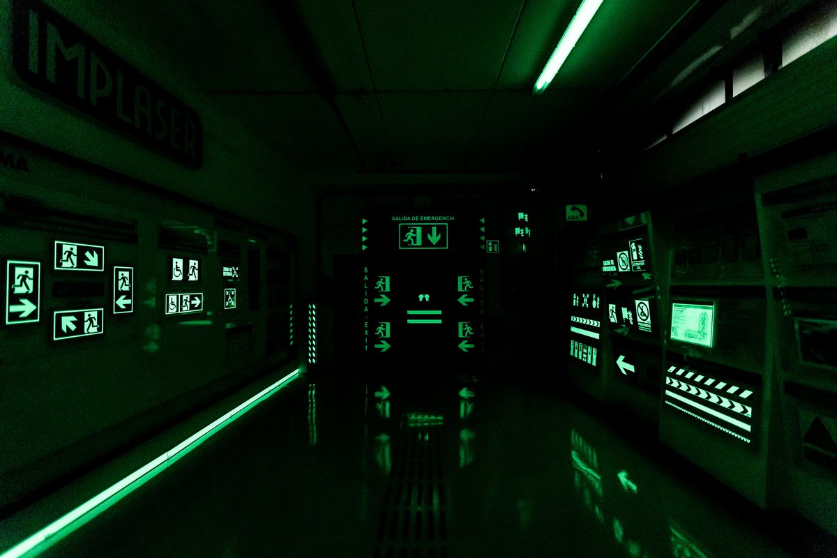 Implaser tweet media