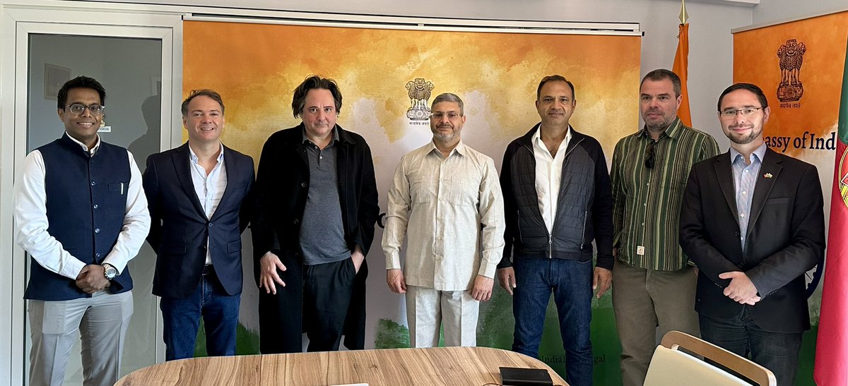 Met with Portuguese delegates going for <a href="/WAVESummitIndia/">WAVES India</a> <a href="/IndiainPortugal/">India in Portugal</a> - Diogo Pessoa de Andrade, Creative Visuals - Paulo Trezentos, Aptoide - Edgar Medina, Arquipélago Filmes - Altinho Alvares. Wished them a memorable visit to India 🇮🇳 and a great summit <a href="/MIB_India/">Ministry of Information and Broadcasting</a>