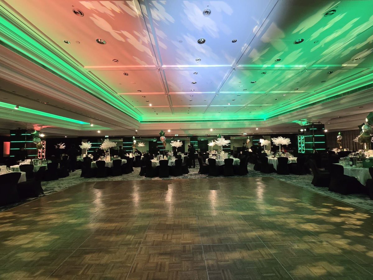 AVMatrix1's tweet photo. 💃✨📅Planing for an indoor event? Whether it's minimal support or full event production; we are here to transform your event venue into something extra special with our Audio Visual solutions!

🌐 https://t.co/2ucyn7tFcZ

#AV #indoorevents #LEDscreen #corporateevents #eventprofs https://t.co/lCLGfdwhoQ