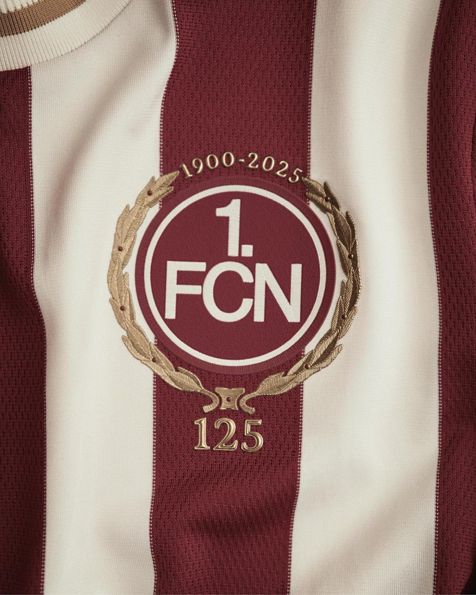 A camisola comemorativa dos 125 anos do Nuremberga é mais um banger da adidas Originals.