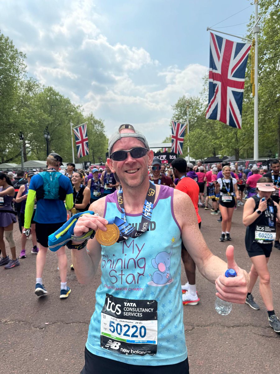 Gallagher Group (@gallagher_team) on Twitter photo ๐โโ๏ธ Huge congrats to Richard Ashby!
He smashed the #LondonMarathon with a sprint finish in 3:59:25! ๐
๐
Richard ran for <a href="/myshiningstaruk/">My Shining Star Childrenโs Cancer Charity ๐</a> โ his fundraising page is still open!
๐ 2025tcslondonmarathon.enthuse.com/pf/richard-asbโฆ
#GallagherGroup #Fundraising #Proud ๐โโ๏ธ Huge congrats to Richard Ashby!
He smashed the #LondonMarathon with a sprint finish in 3:59:25! ๐
๐
Richard ran for <a href="/myshiningstaruk/">My Shining Star Childrenโs Cancer Charity ๐</a> โ his fundraising page is still open!
๐ 2025tcslondonmarathon.enthuse.com/pf/richard-asbโฆ
#GallagherGroup #Fundraising #Proud