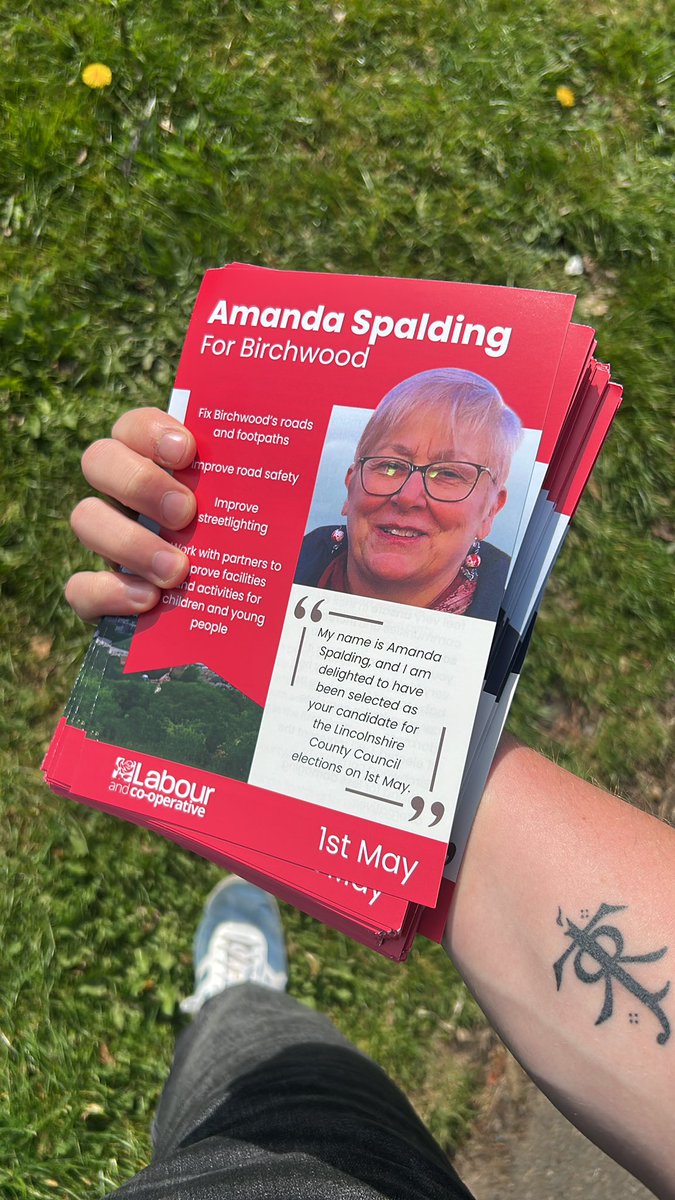 Jake Swinburne 🇬🇧🇺🇦🌹 (@jake_swinburne) on Twitter photo Doing a bit of solo <a href="/LincolnLabour/">Lincoln Labour Party</a> leafleting this morning in Birchwood for the wonderful Amanda Spalding!
We’re fighting hard for every vote, to stop a Tory-Reform coalition on Lincs County Council.
Vote Labour on Thursday! 🌹 Doing a bit of solo <a href="/LincolnLabour/">Lincoln Labour Party</a> leafleting this morning in Birchwood for the wonderful Amanda Spalding!
We’re fighting hard for every vote, to stop a Tory-Reform coalition on Lincs County Council.
Vote Labour on Thursday! 🌹