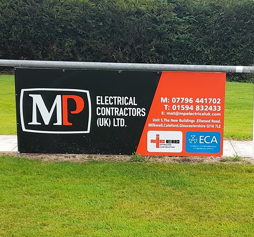 ⚽️WEEKEND RESULTS⚽️

1st team drew 1-1 away to Chalford 

2nds won 2-1 at home to Harrow hill 

Last games for all team next week with some important points to play for! 

Fixtures to come! 
 
Thank you to our sponsors for all their support!