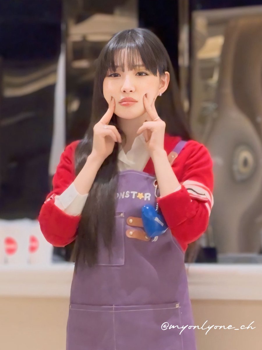 myonlyone_ch's tweet photo. 20250426 K-MONSTAR  COFFEE TIME

#CHUNGHA #청하 @CH_CHUN9HA https://t.co/SHByFgm7O7
