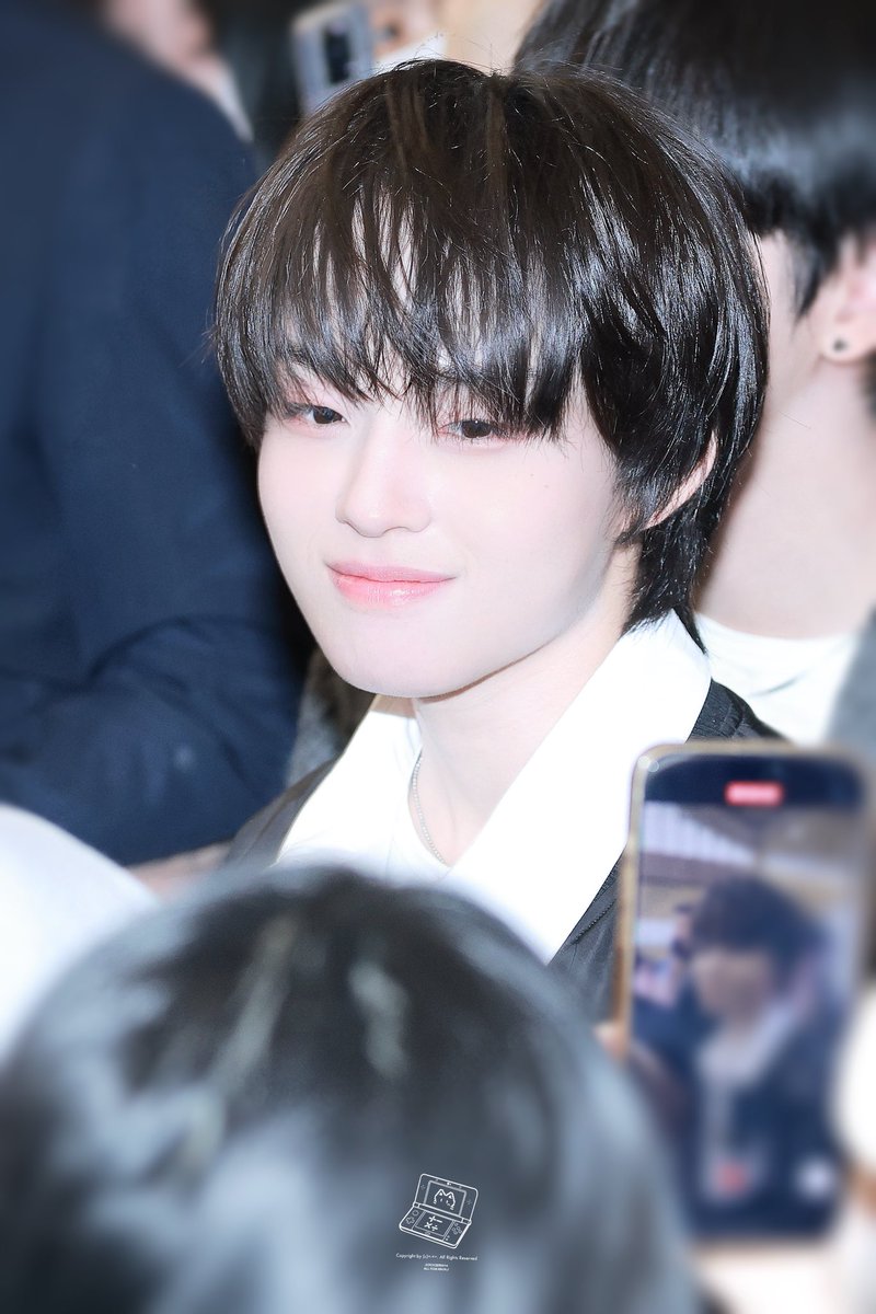 JJCCS1004's tweet image. ⊹ ₊ ˚ ⊹₊ ˚‧︵‿₊୨ ᰔ ୧₊‿︵‧ ˚ ₊⊹ ˚ ₊⊹         ┏⟡━━━━━━━━━━━━⟡┓
 ♡            Happy 100 days          ♡            ┗⟡━━━━━━━━━━━━⟡┛
⊹ ₊ ˚ ⊹₊ ˚‧︵‿₊୨ ᰔ ୧₊‿︵‧ ˚ ₊⊹ ˚ ₊⊹
#케이주 #KEIJU #킥플립 #KickFlip