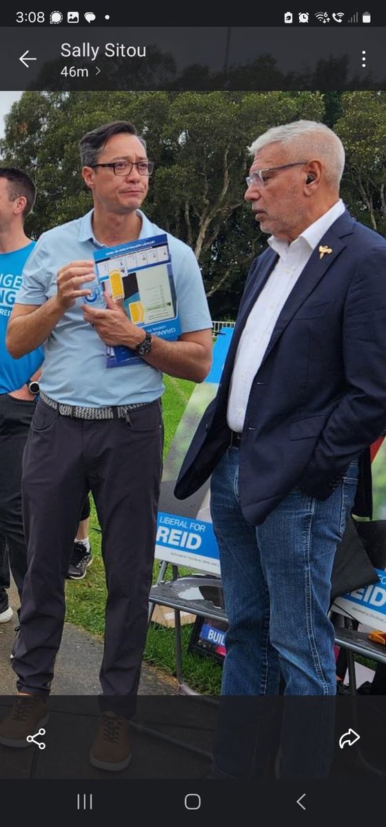 MargieJay50's tweet photo. ๐๐๐
And now for the really good news.
Warren Mundine turned up to campaign with Liberal candidate, Grange Chung, in the Sydney seat of #ReidVotes held by Laborโs diligent, committed @SallySitou
Warren Mundine is #TheKissOfDeath https://t.co/KcRsTkJqF9