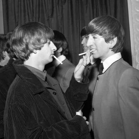 ToursBeatles's tweet photo. With their wax counterparts at Madame Tussaud’s, London, OTD 1964 #TheBeatles #MadameTussaud #sixties #1960s #sixtiesstyle #beatleslondon https://t.co/3Vu6qjld5w