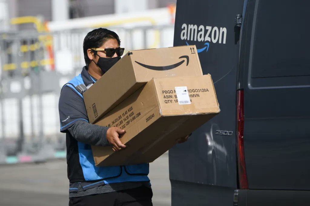 ⚫️"Amazon Rivela i Costi dei Dazi Trump: Ogni Prodotto Avrà il Prezzo Chiaro"