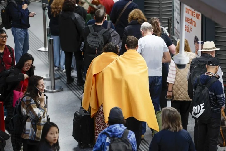 S.S. 98.1 FM tweet media