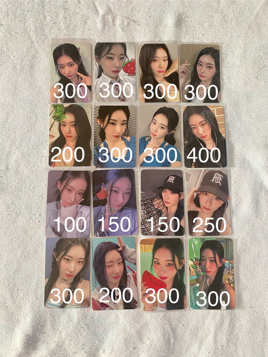 WTS LFB ITZY PH

Chaeryeong Kill My Doubt photocards set

✅ tingi prices on pic
✅ 3500 php take all set
✅ good condition
✅ can ship separately

💳 Gcash / BPI / BDO
🚚 JNT / WW shipping to try

#cleisells Yeji lia ryujin chaeryeong yuna jyp 예지 리아 류진 채령 유나