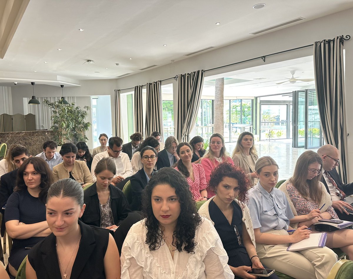 🌍 #NatolinTeamTunisia, as part of the Second Semester Study Trip, is kicking off the day with our first panel featuring representatives from the EU Delegation in Tunisia <a href="/UeTunisie/">UE en Tunisie</a> . 🇪🇺🇹🇳

🎙️ Speakers:
🔹 Tom Ashwanden – Head of Governance Section
🔹 <a href="/ThierryBeranger/">Thierry Beranger</a> – Head of