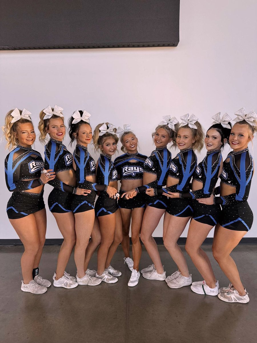 ttheshadowrealm's tweet image. SHADOWS FULL SEASON….

🥇 - BUTB
🥇 - All Out
🥉 - Cheersport
🏅 5th - NCA
🏅 5 - WORLDS
+ A FULL PAID BID

NOW THATS HOW YOU ENTER MEDIUM COED!! WELL DONE SHADOW 🫶💙