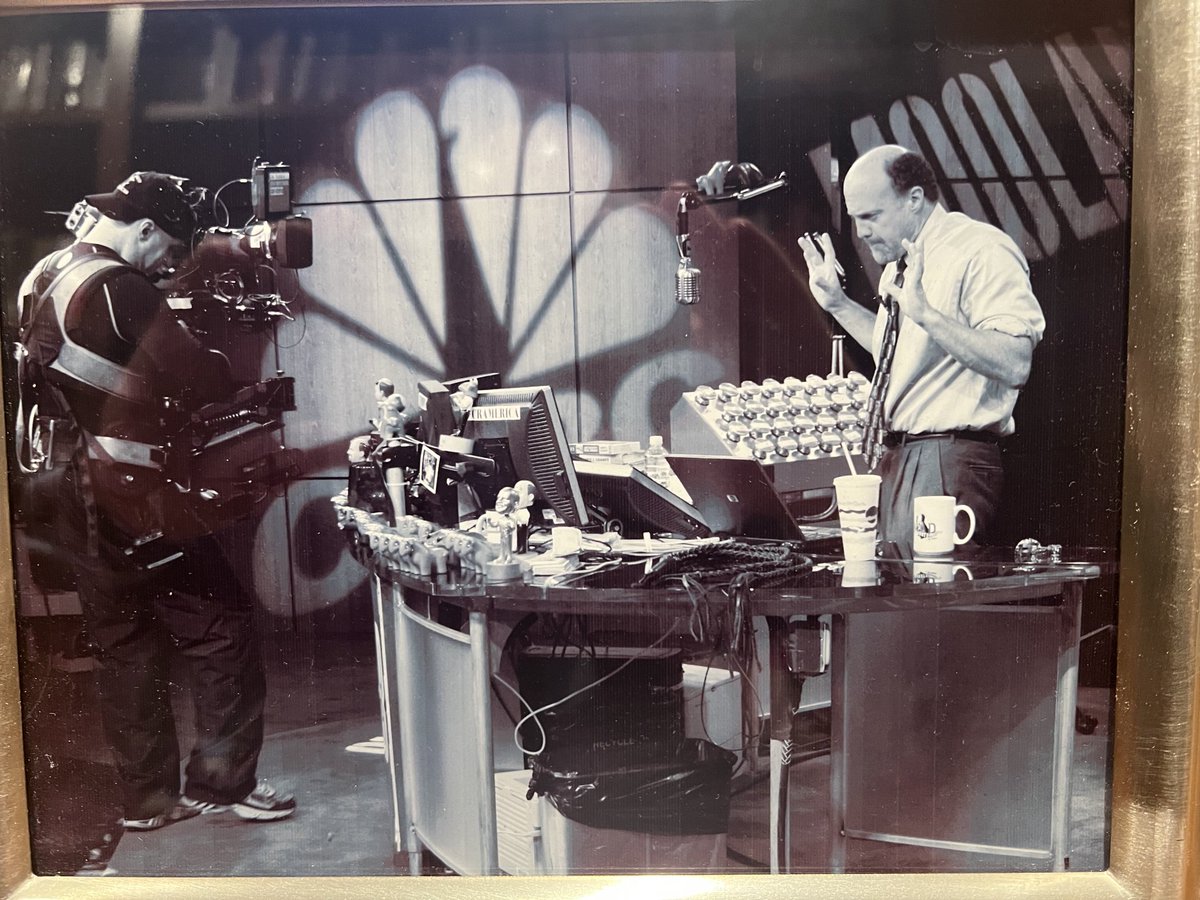 Jim Cramer tweet media