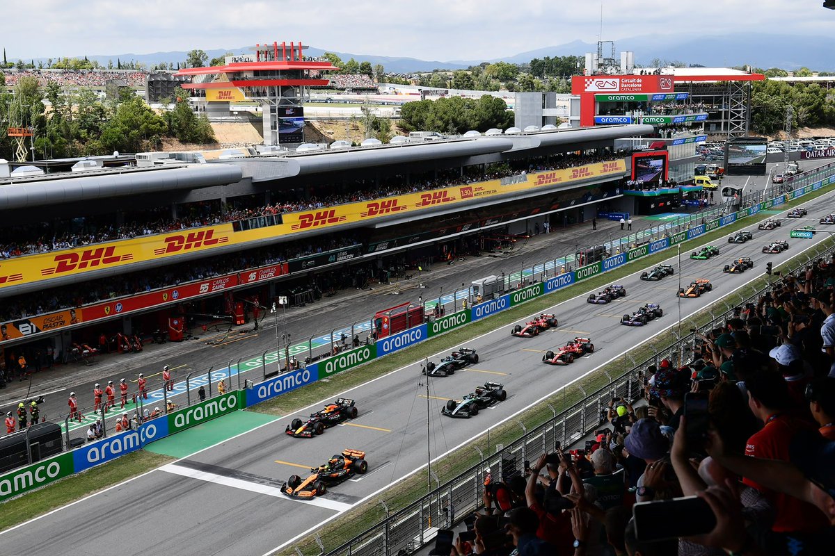 Varela (@jvarela78) on Twitter photo Bueno ya queda poco para el #GPEspaña de F1, y como ya hice el año pasado aquí va la guía para aquellos que van por primera vez o con entrada general (Pelousse).
Así que … Dentro la guía de lo que considero más importante:
<a href="/Circuitcat_es/">Circuit de Barcelona-Catalunya</a> Bueno ya queda poco para el #GPEspaña de F1, y como ya hice el año pasado aquí va la guía para aquellos que van por primera vez o con entrada general (Pelousse).
Así que … Dentro la guía de lo que considero más importante:
<a href="/Circuitcat_es/">Circuit de Barcelona-Catalunya</a>