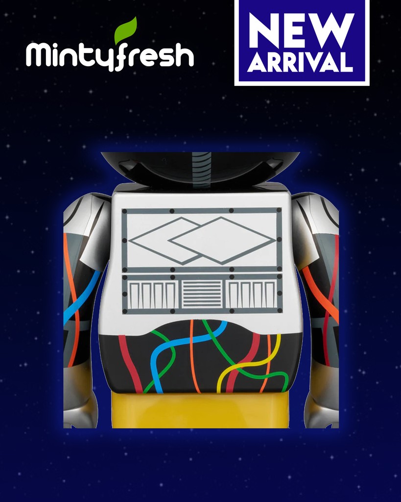 The 400% Bearbrick - C-3PO (The Phantom Menace Ver.) is available on our website!! Order yours now at mintyfresh.eu!⁠
⁠
#Designertoys #ArtToys #VinylToys #ArtToy #Hypebeast #toyart #toystagram #collectibles #highsnobiety #starwars #bearbrick