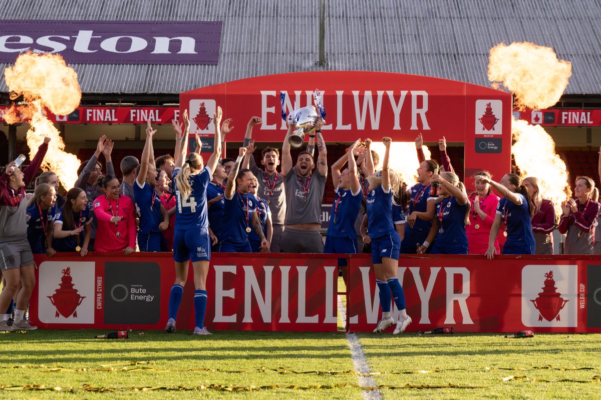 DarbyshireIain's tweet image. Adran Premier League Champions ✅

Bute Energy Cup Winners ✅

U19 South League Champions ✅

u19 National Champions ✅

What a season it has been for our Women’s team at Cardiff City 🏆🏆🏆🏆

#CityAsOne