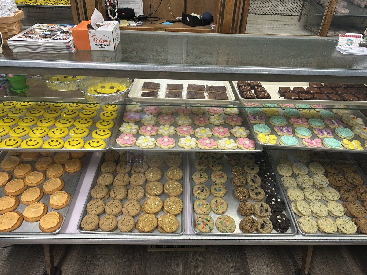 Liebermann’s And Beyond Bakery tweet media