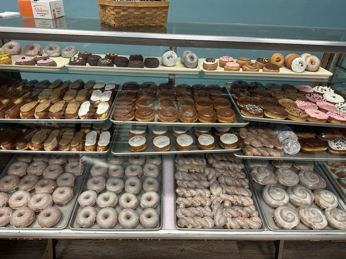 Liebermann’s And Beyond Bakery tweet media