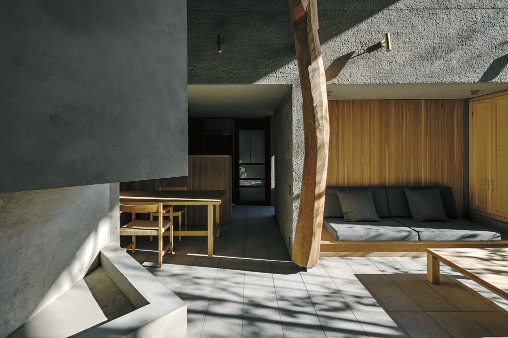 ELLEDECOR_Japan's tweet photo. 心地よい住宅をつくる、建築家リスト
https://t.co/8SB6g5oiOE

心地よく暮らせる上質な家づくりに定評のある建築家をリストアップ。7軒の最新事例のポイントや建築家のプロフィールをチェック！ https://t.co/Eeg0VvotX7