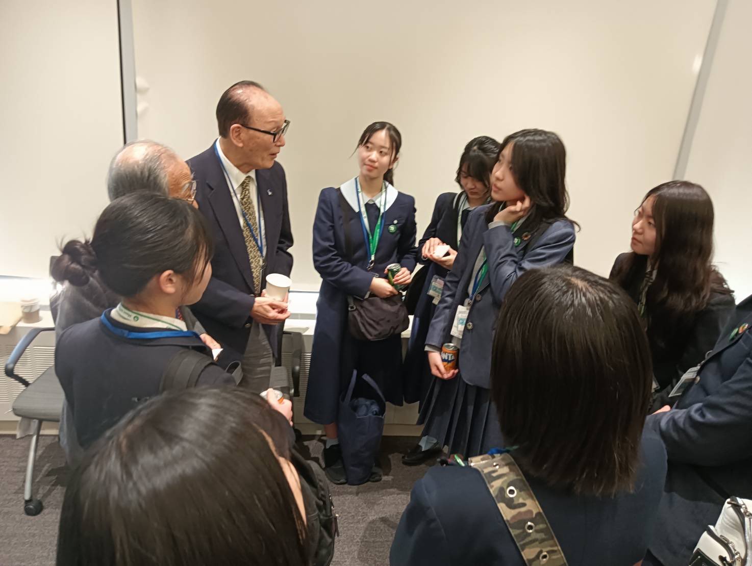 愛労連/あきらめない!労働組合で声を上げよう【相談は0120-378 愛労連/あきらめない!労働組合で声を上げよう【相談は0120-378