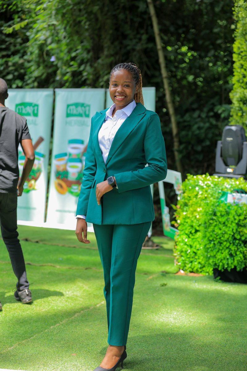 Maama Kampala (@maamakampala21) on Twitter photo I was told that the dress code had to be green and white. How did I do?
📸 <a href="/king_makie/">Thee dancing photographer</a> I was told that the dress code had to be green and white. How did I do?
📸 <a href="/king_makie/">Thee dancing photographer</a>