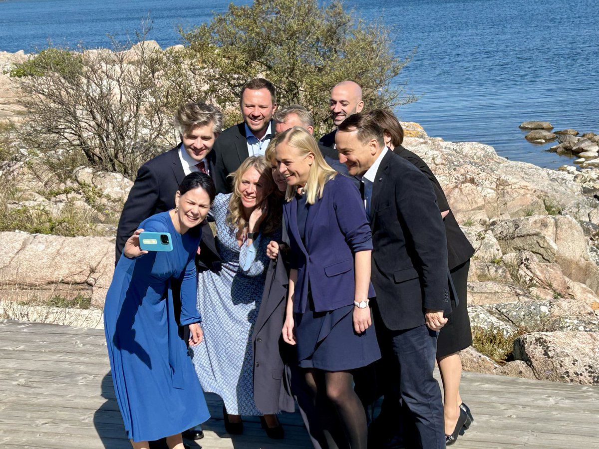 Andreas Kynast tweet media