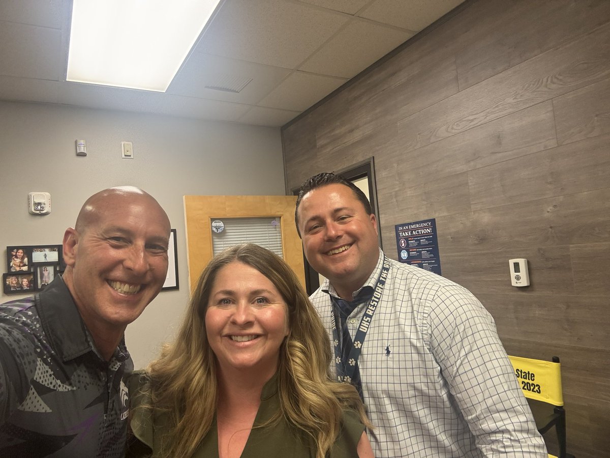 CSO_OCPS's tweet photo. Final Collaborative Coaching Walk at Timber Creek High with Principal Wasko and Principal Ott—non-evaluative coaching in action! Supporting growth through partnership and reflection. #CSOLEAD #CollaborativeCoaching @DrShulerCSO @OCPSnews @maria_f_vazquez https://t.co/S35wmeLlR5