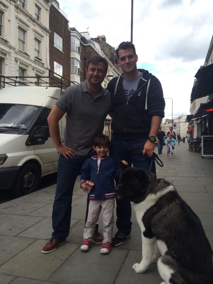 xenia_9755's tweet photo. So cute 🥹 #HenryCavill #KalCavill https://t.co/Qh79xdyzbK