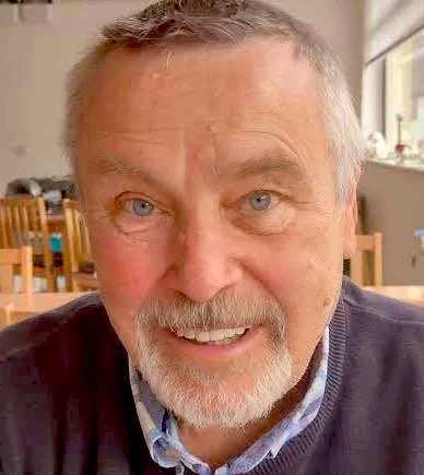 RealShanCothi's tweet photo. Byddwch barod i gal cwmni Mici Plwm ar Bore Cothi @BBCRadioCymru Mae e’n edrych mlan at Gymanfa Ganu fawr i ddathlu penblwydd elusen arbennig GISDA yn 40ml nos Iau yma ym Mlaenau Ffestiniog gyda chor @brythoniaid a nifer o aelodau corau eraill yn arwain y gan! @DechrauCanu @S4C https://t.co/sjLcXRx9sb